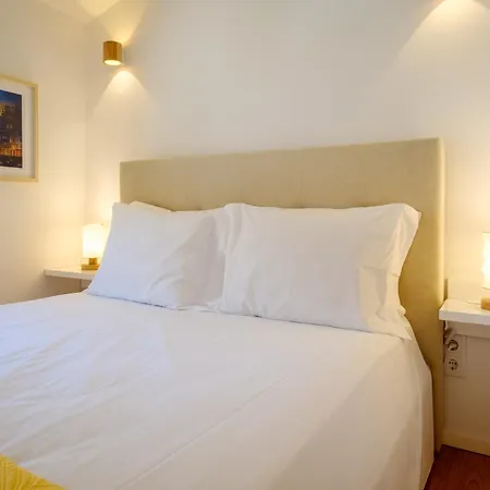 Cozy Downtown House *