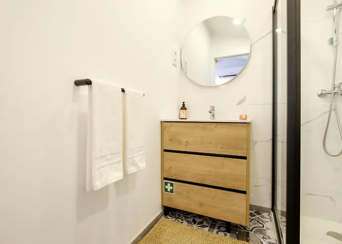 Cozy Downtown House *