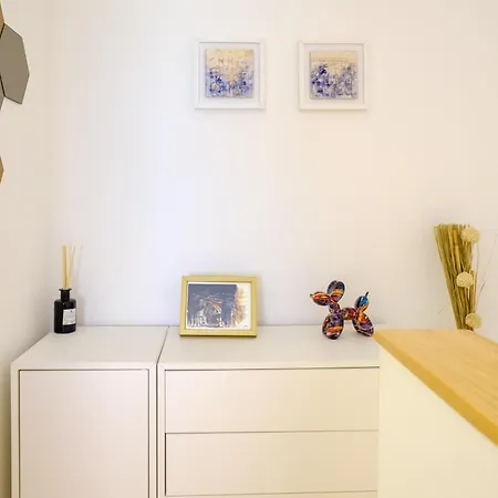 Cozy Downtown House Apartament *