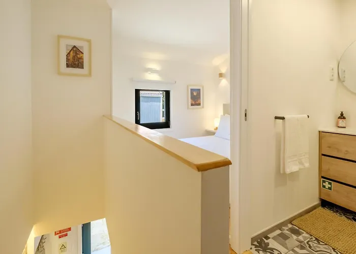 Cozy Downtown House شقة *