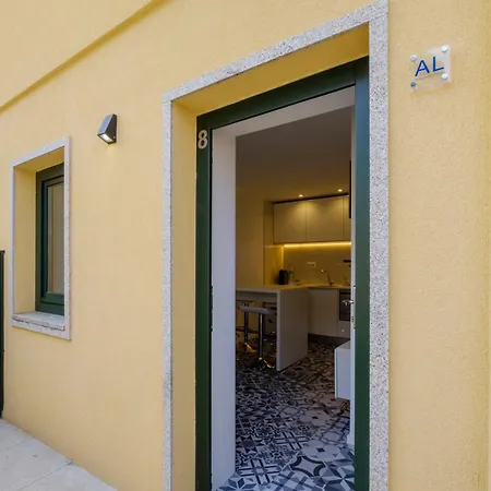 Apartment Cozy Downtown House Porto